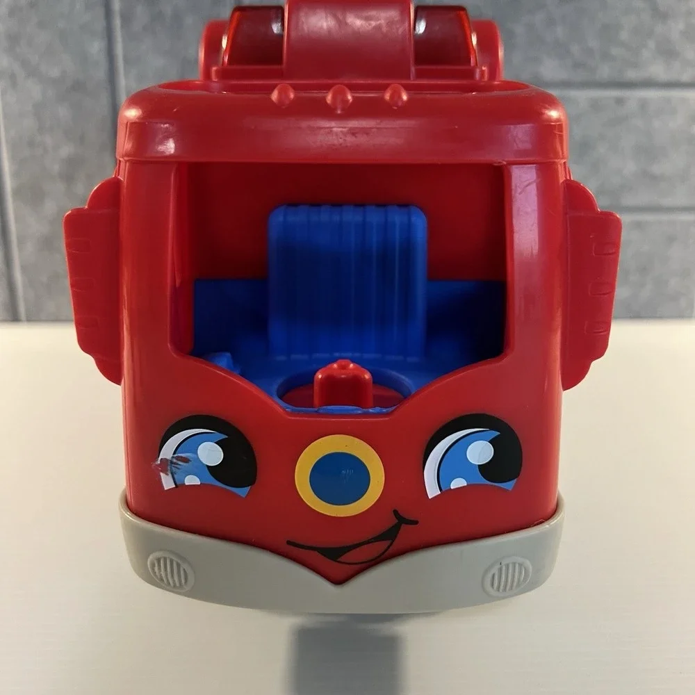 Fisher Price Little People Musical Red Fire Truck Lights & Sound 2 Firefighters